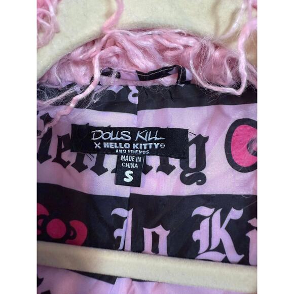 Hello Kitty x Dolls Kill Size S small Pink Furry Faux Fur Jacket Coat Shaggy - Picture 4 of 6
